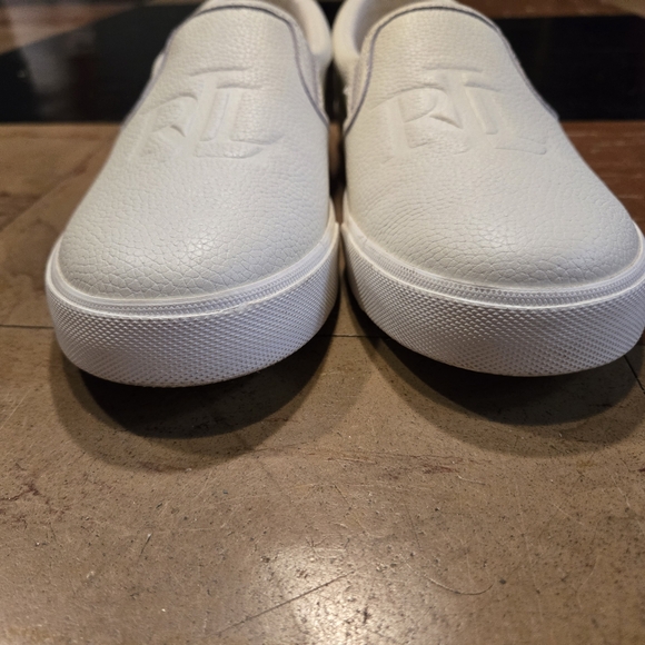 Lauren Ralph Lauren slip on shos sneakers in a women's size 7.5. EUC - Picture 14 of 14